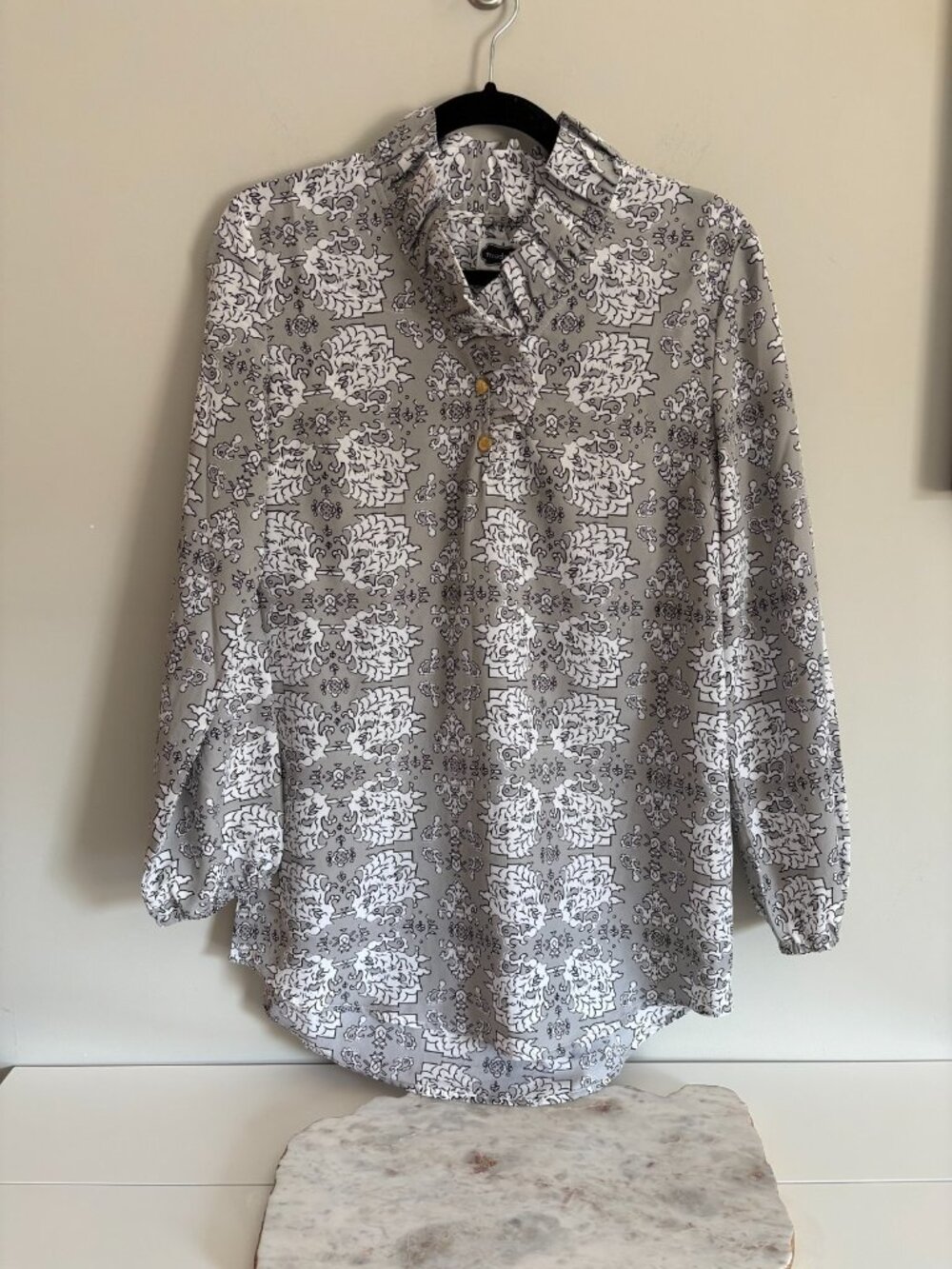 Mud Pie XS Whitney Ruffle Neck Dove Gray Toile Blouse Gold Buttons Romantic